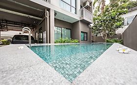 Like Sukhumvit 22